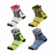 Factory direct women's sports socks with lettering, breathable, men's mid-calf socks, trendy running socks